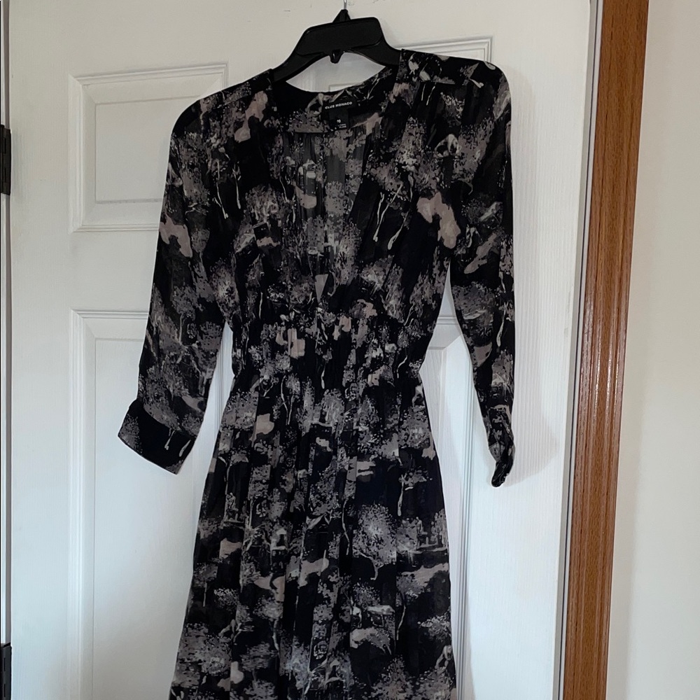 Club Monaco Abstract Black and Gray Long Sleeve Dress